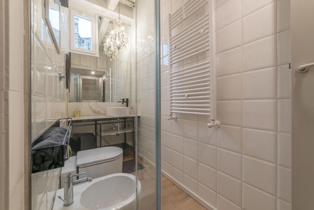 Colosseum Exclusive Duplex ローマ エクステリア 写真