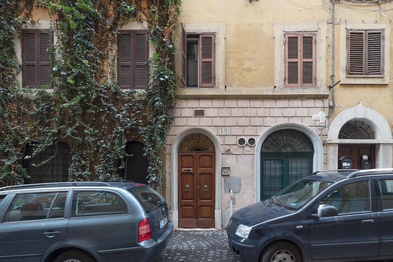 Colosseum Exclusive Duplex ローマ エクステリア 写真