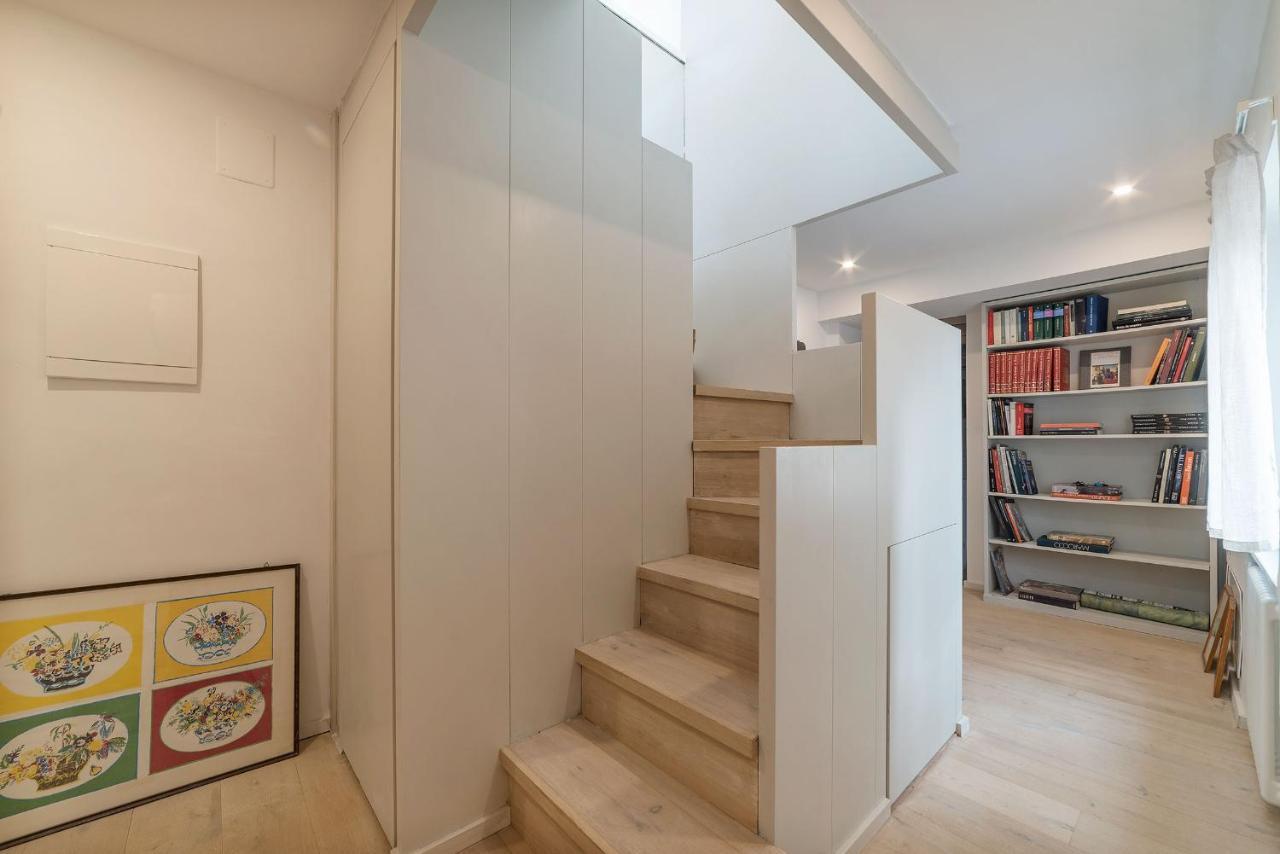 Colosseum Exclusive Duplex ローマ エクステリア 写真